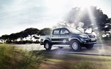   Toyota Hilux Double Cab - 2012