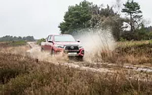   Toyota Hilux 4x4 Special Edition Double Cab - 2018