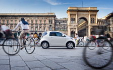   Toyota iQ - 2009