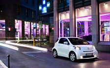   Toyota iQ - 2009