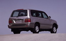   Toyota Land Cruiser 100 - 1998