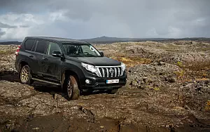   Toyota Land Cruiser Prado - 2015