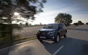   Toyota RAV4 - 2013