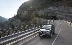   Toyota RAV4 - 2013