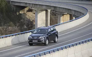   Toyota RAV4 - 2013