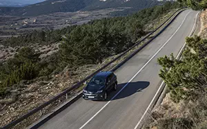   Toyota RAV4 - 2013