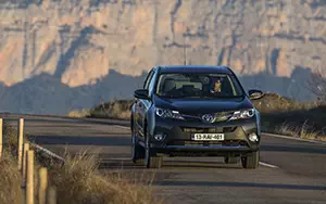   Toyota RAV4 - 2013