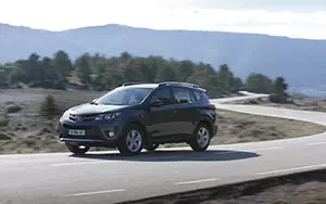   Toyota RAV4 - 2013