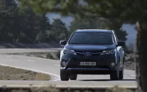   Toyota RAV4 - 2013