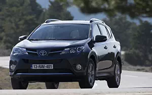   Toyota RAV4 - 2013