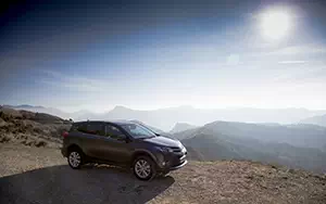  Toyota RAV4 - 2013