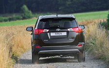   Toyota RAV4 - 2014