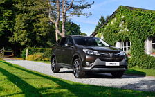  Toyota RAV4 - 2014