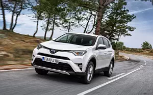   Toyota RAV4 Hybrid - 2016