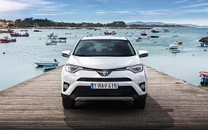   Toyota RAV4 Hybrid - 2016