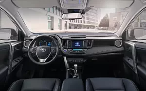   Toyota RAV4 Hybrid - 2016
