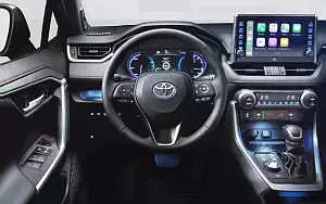   Toyota RAV4 Plug-in-Hybrid - 2020
