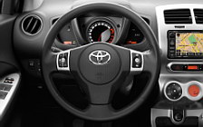   Toyota Urban Cruiser - 2009