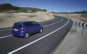   Toyota Verso S - 2011