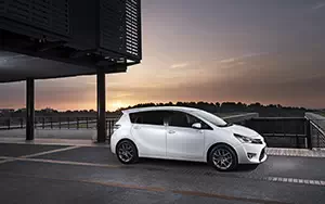   Toyota Verso - 2013