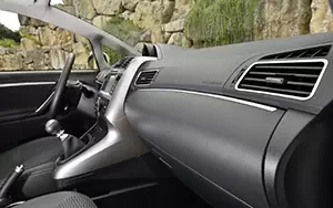   Toyota Verso - 2013