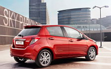  Toyota Yaris 5door - 2011