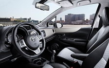   Toyota Yaris 5door - 2011