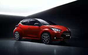   Toyota Yaris Hybrid - 2020