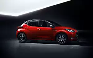   Toyota Yaris Hybrid - 2020