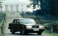   Volvo 240