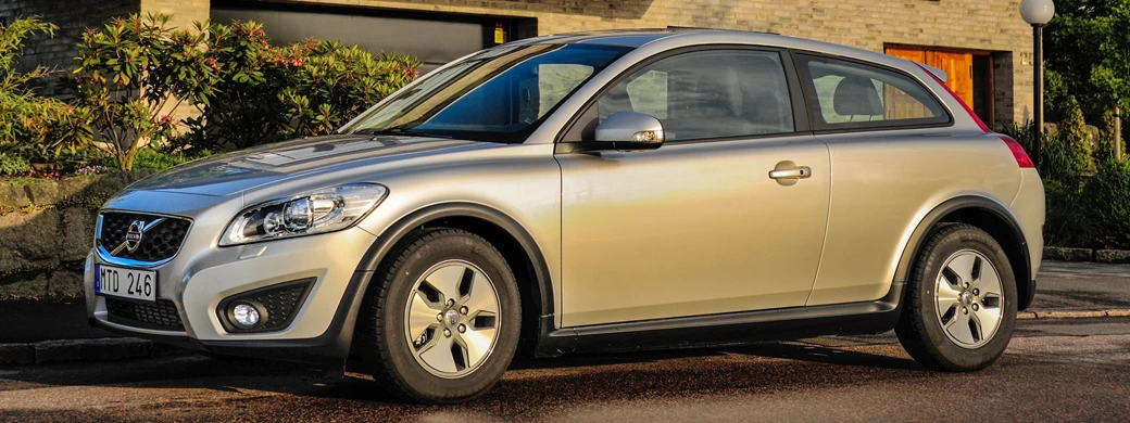   Volvo C30 - 2013 - Car wallpapers