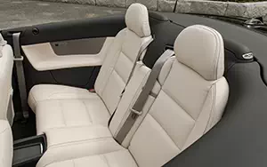   Volvo C70 - 2013