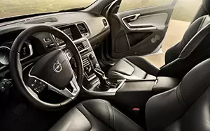   Volvo S60 - 2014