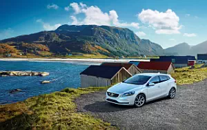   Volvo V40 Ocean Race - 2015