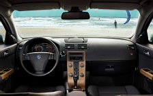   Volvo V50 - 2011