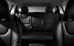   Volvo V60 - 2014