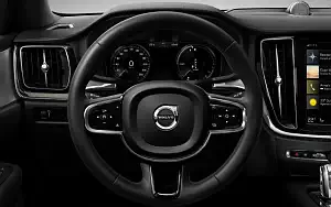   Volvo V60 T5 Cross Country - 2018