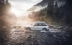  Volvo V90 T6 Cross Country Volvo Ocean Race - 2017