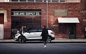   Volvo XC40 T5 R-Design - 2017
