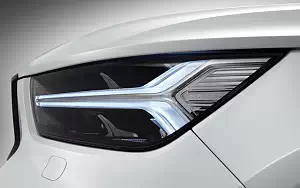   Volvo XC40 T5 R-Design - 2017