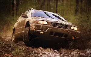   Volvo V70 XC - 2001