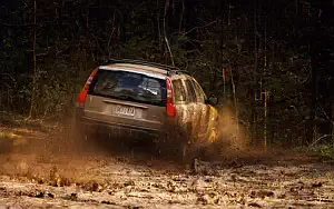   Volvo V70 XC - 2001