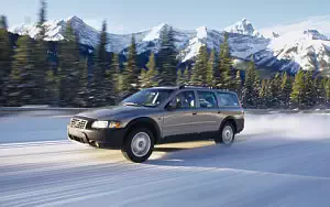   Volvo V70 XC - 2001