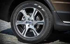   Volvo XC70 T6 AWD - 2013