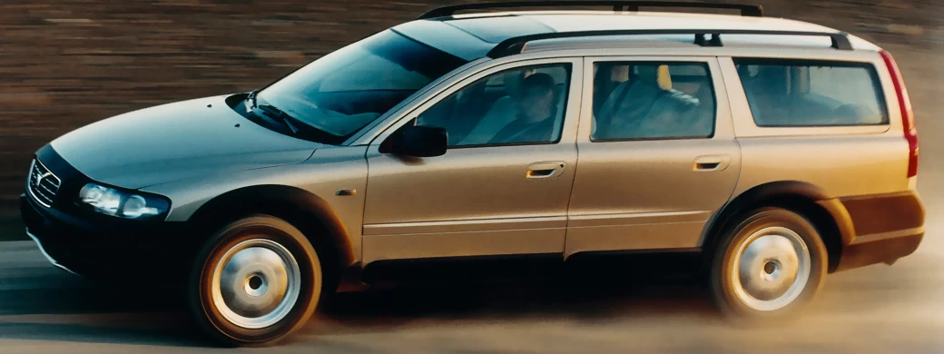   Volvo V70 XC - 2001 - Car wallpapers