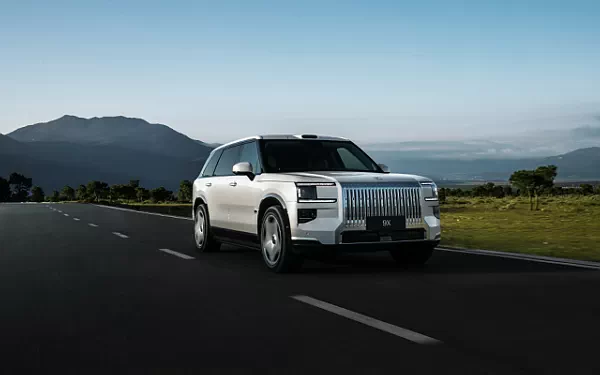 ���� ���������� Zeekr 9X (White) - 2025